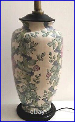 Vintage Chinoiserie Hand Painted Vase Table Lamp Floral Pattern Excellent