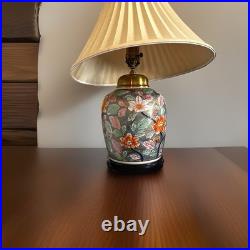 Vintage Chinoiserie style floral ginger jar table lamp hand painted