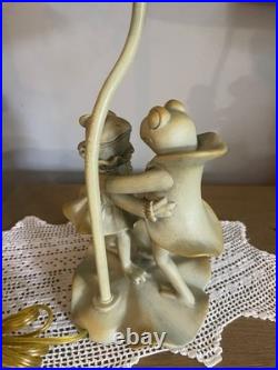 Vintage Dancing Frog Couple On Lily Pad Resin Table Lamp Original Shade 19