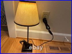 Vintage Dog hunt Lab with duck Table lamp with shade