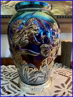 Vintage Dunbar Carnival Glass Floral Webbed Clematis 19 Table Lamp