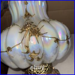 Vintage EF IDUSTRIES 1971 Opalescent Iridescent 3 way Table Lamp Rosette Onlay