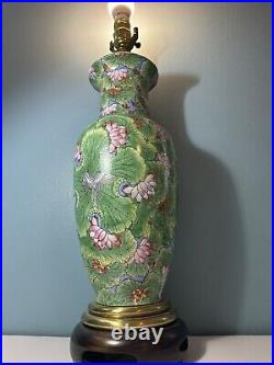 Vintage Frederick Cooper Chinoiserie Asian Urn Style Table Lamp WithFloral Motif