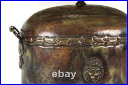 Vintage Frederick Cooper Lion Head Hammered Style Accent Lamp With Shade