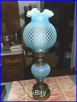 Vintage HTF Fenton Art Glass Blue Opalescent Hobnail GWTW Table Lamp