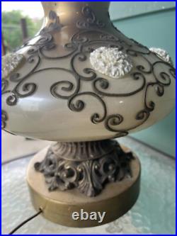 Vintage Hollywood Regency Table Lamp Ornate Unique Rams Head Horns Claws Floral