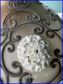 Vintage Hollywood Regency Table Lamp Ornate Unique Rams Head Horns Claws Floral