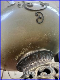 Vintage Hollywood Regency Table Lamp Ornate Unique Rams Head Horns Claws Floral