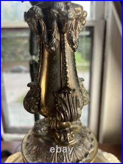 Vintage Hollywood Regency Table Lamp Ornate Unique Rams Head Horns Claws Floral