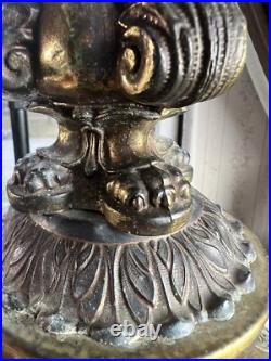 Vintage Hollywood Regency Table Lamp Ornate Unique Rams Head Horns Claws Floral