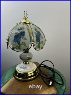 Vintage Hollywood Regency Table Lamp Segmented Curved Glass Shade 3- Way Touch
