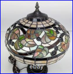 Vintage Leaded Art Glass Table Lamp Autumn Leaves Berries 17 Tall 12 Shade Vintage Leaded Art Glass Table Lamp Autumn Leaves Berries 17 Tall 12 Shade