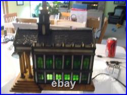 Vintage Lite Source Tiffany Stained Glass Church Table Lamp Decoration