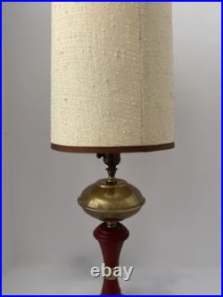 Vintage MCM Danish / Atomic Mod Style Red Metal Brass Table Lamp Orig Drum Shade