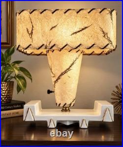Vintage MCM Fiberglass Shade Table Lamp Dried Grass Botanical Atomic Mid Century