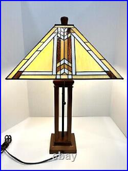 Vintage MCM Tiffany Style Stained Glass Mission Design Wood Base Table Lamp