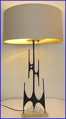 Vintage Maurizio Tempestini Atomic-age Metal Table Lamp On Triangular Stone Base