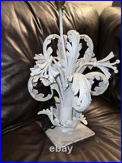Vintage Metal White Floral Toleware Table Lamp Flowers Iron (Works Great)