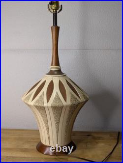 Vintage Mid Century 1960s Table Lamp Quartite Creative Corp Chalkware MCM 24 Vintage Mid Century 1960s Table Lamp Quartite Creative Corp Chalkware MCM 24