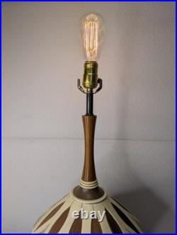 Vintage Mid Century 1960s Table Lamp Quartite Creative Corp Chalkware MCM 24 Vintage Mid Century 1960s Table Lamp Quartite Creative Corp Chalkware MCM 24