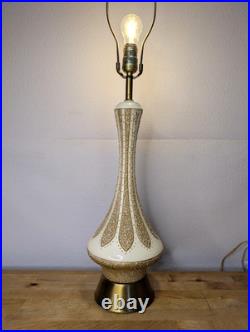 Vintage Mid Century 1960s Table Lamp Quartite Creative Corp Chalkware MCM 31 Vintage Mid Century 1960s Table Lamp Quartite Creative Corp Chalkware MCM 31