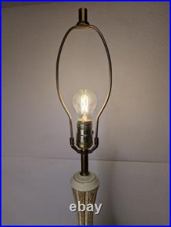 Vintage Mid Century 1960s Table Lamp Quartite Creative Corp Chalkware MCM 31