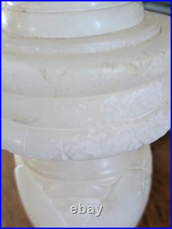 Vintage Mid-Century Carved White Alabaster Marble Urn Table Lamp Vintage Mid-Century Carved White Alabaster Marble Urn Table Lamp