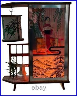 Vintage Mid Century Japanese 1950s Geisha Diorama Table Lamp Working