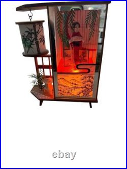 Vintage Mid Century Japanese 1950s Geisha Diorama Table Lamp Working