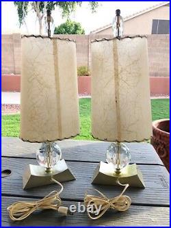 Vintage Mid Century MCM Table Lamps 2 pair with Fiberglass Shades Lucite Gold