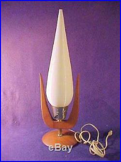 Vintage Mid-Century Modern Atomic Beehive LampWhite Plastic top / Walnut Base