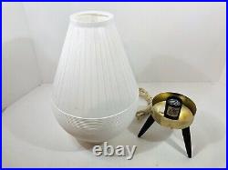 Vintage Mid Century Modern Atomic White Rex Electric Tripod Beehive Table Lamp