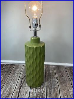 Vintage Mid Century Modern Avocado Green Pottery Ceramic Table Lamp 30 MCM