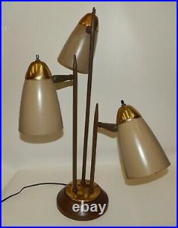 Vintage Mid Century Modern Bullet Cone Atomic 3-Light Table Lamp