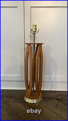 Vintage Mid Century Modern MCM 27 Tall Wood Wooden Brass Table Lamp