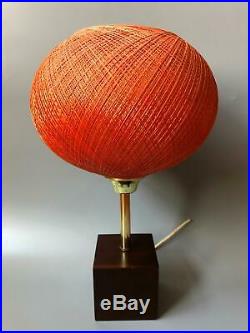 Vintage Mid-Century Modern Orange Basket Weave Spun Lucite Electric Table Lamp