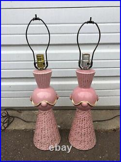 Vintage Mid Century Modern Pair Of Pink And Gold Ceramic Table Lamps Atomic MCM