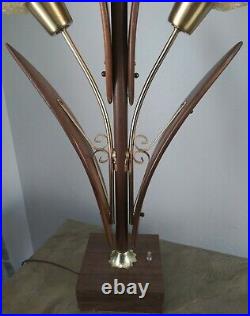 Vintage Mid Century Modern Wood Metal Chunky Lucite Acrylic Spaghetti Table Lamp