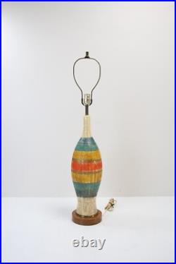 Vintage Mid Century Modern ceramic table lamp Vintage Mid Century Modern ceramic table lamp