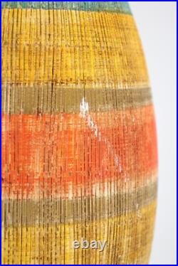 Vintage Mid Century Modern ceramic table lamp