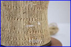 Vintage Mid Century Modern ceramic table lamp