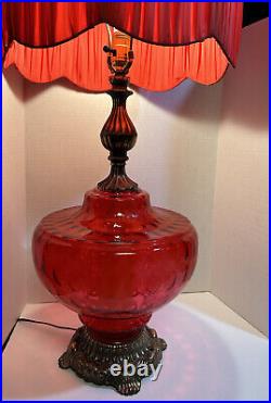 Vintage Mid Century Red Optic Glass Hollywood Regency 3 Way Table Lamp 34