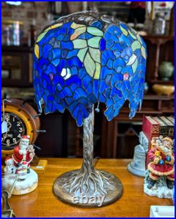 Vintage Nice Wisteria Blue & Green Tiffany-Style Stained Glass Table Lamp 24