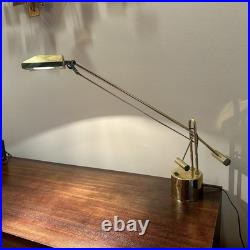 Vintage Post Modern 1970's Pendulum Articulating Brass Drafting Table Desk Lamp