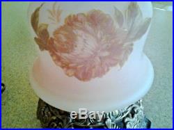 Vintage QUOIZEL 1973 Hurricane Lamp Parlor Table GWTW Pink Floral 3-Way Electric