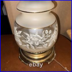 Vintage Quoizel 1978 Hurricane 3-Way Parlor Table Lamp Beige Floral 22 Tall
