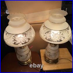 Vintage Quoizel 1978 Hurricane 3-Way Parlor Table Lamp Beige Floral 22 Tall
