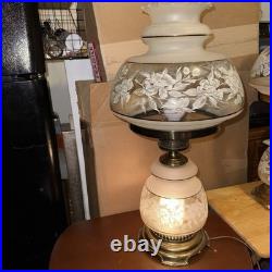 Vintage Quoizel 1978 Hurricane 3-Way Parlor Table Lamp Beige Floral 22 Tall
