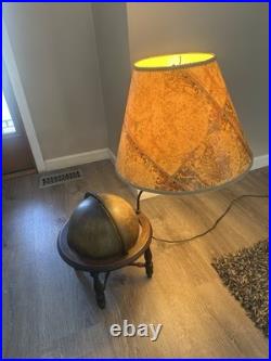 Vintage Rare Mid Century Table Desk Lamp Terrestrial 10.5 World Globe on Stand Vintage Rare Mid Century Table Desk Lamp Terrestrial 10.5 World Globe on Stand