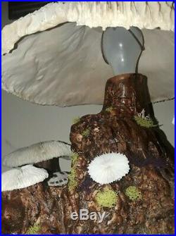 Vintage Retro Magic Mushroom Coral Top Driftwood Lamp, Folk Art
